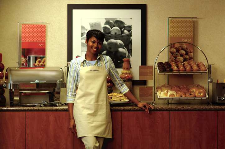 Hampton Inn Топика Екстериор снимка